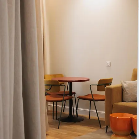 Blume Cruz Suites-3